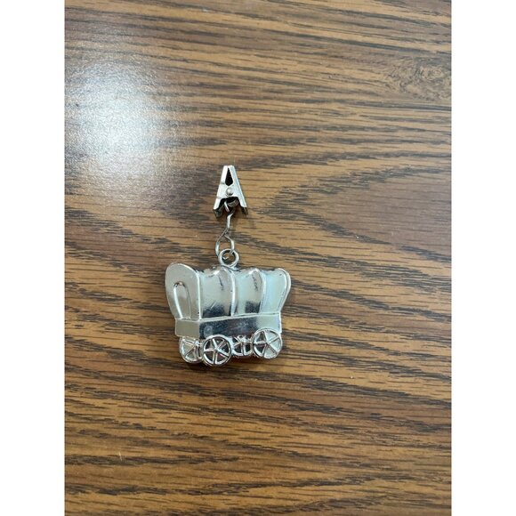 Silver tone tablecloth clips western and soda themed - Picture 3 of 6